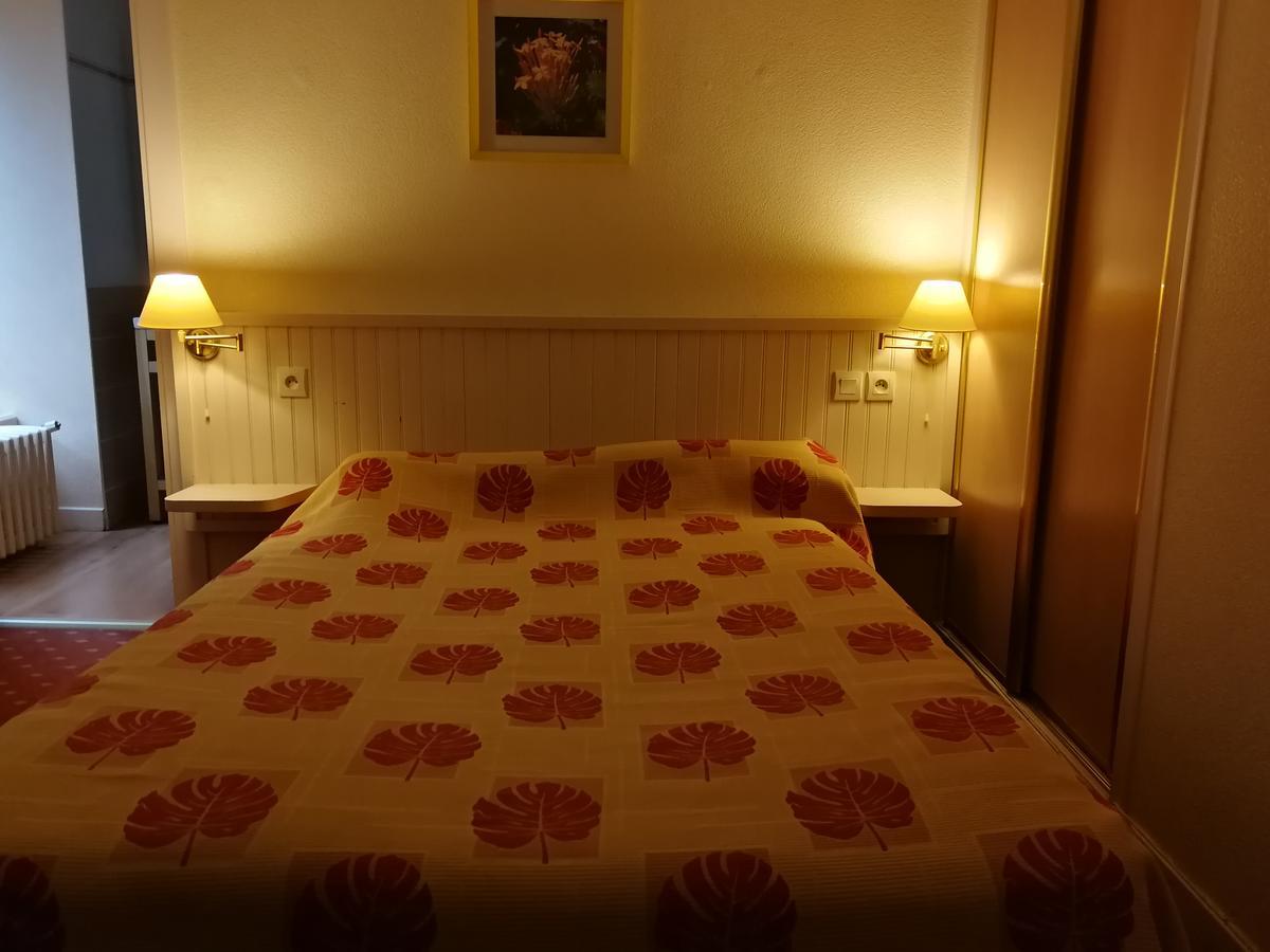 Le Relais De L'Argoat Hotel Belle-Isle-en-Terre Ngoại thất bức ảnh